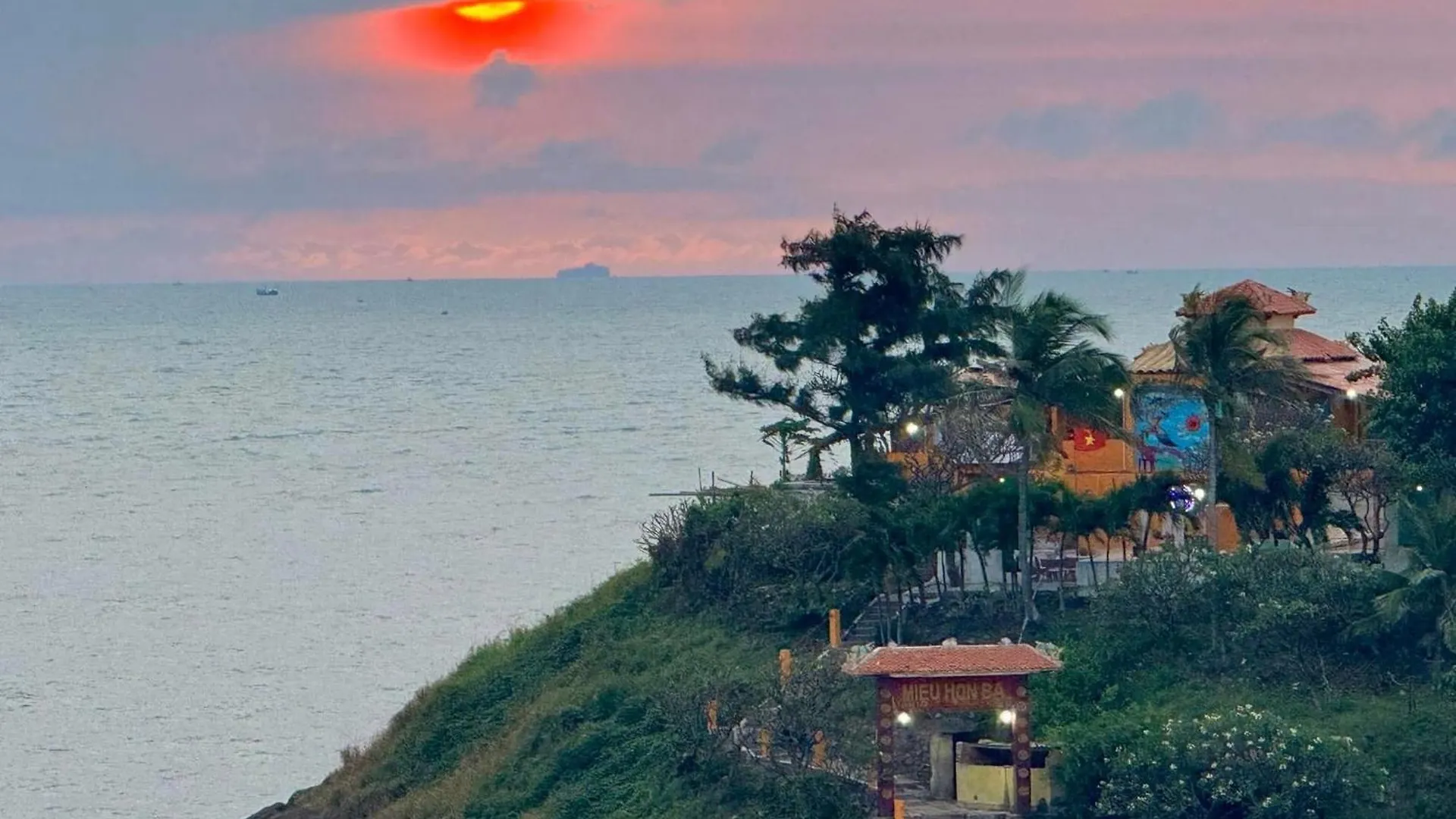 Apartment Obama Homestay - Oasky Vung Tau #Viewbien #Apartmentvungtau #Oaskyvungtau